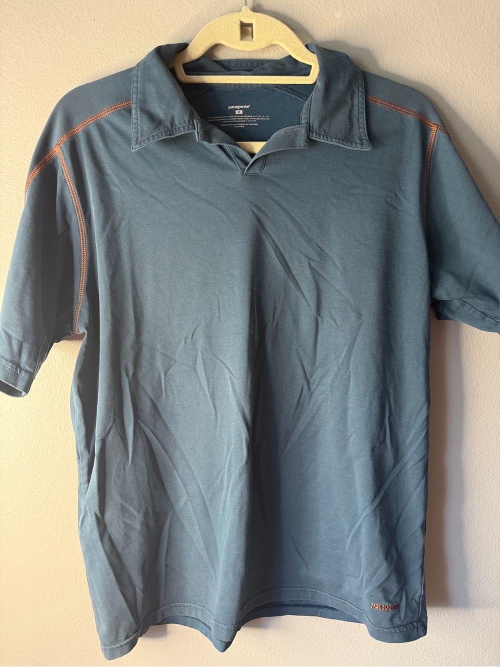 Patagonia Men’s Medium Polo Shirt Blue Short Sleeve Performance Outdoor